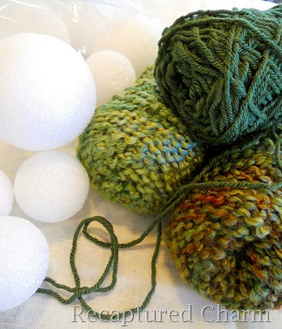 [yarn christmas wreath 001a[9].jpg]